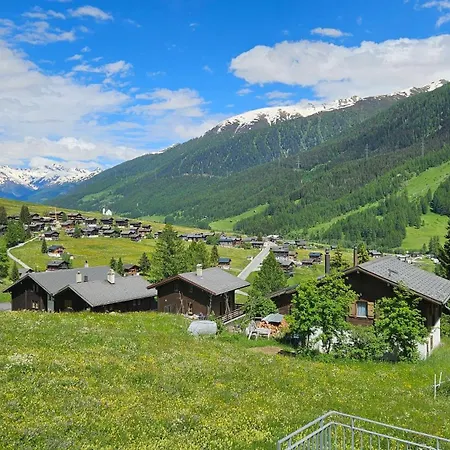 Mit Traumhafter Aussicht 아파트 *